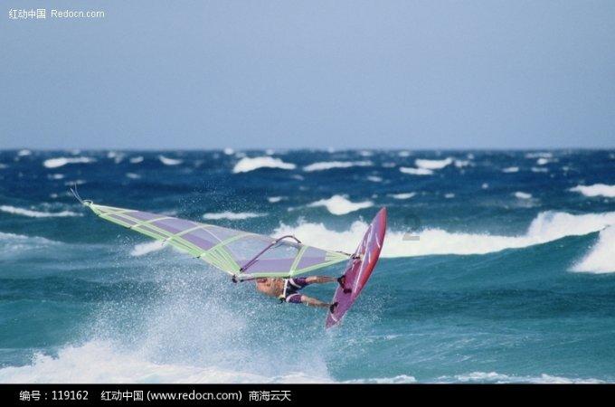 47岁张颂文终于在《狂飙》大火！