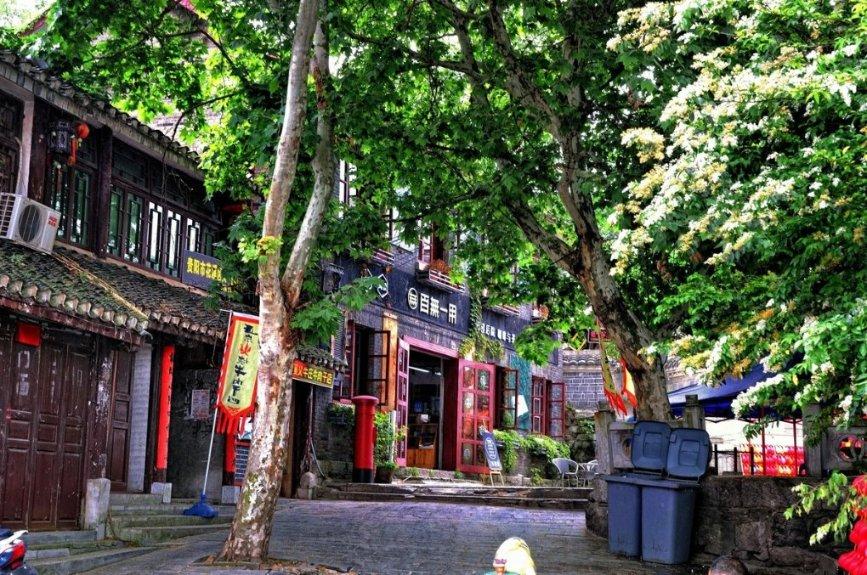 公司入职流程复杂好还是不好？游戏画面