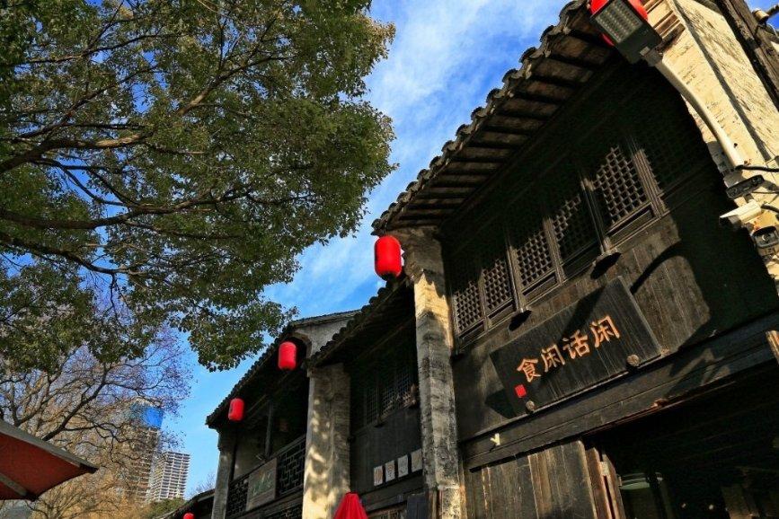 爱心人寿心相悦两全保险费率表/条款